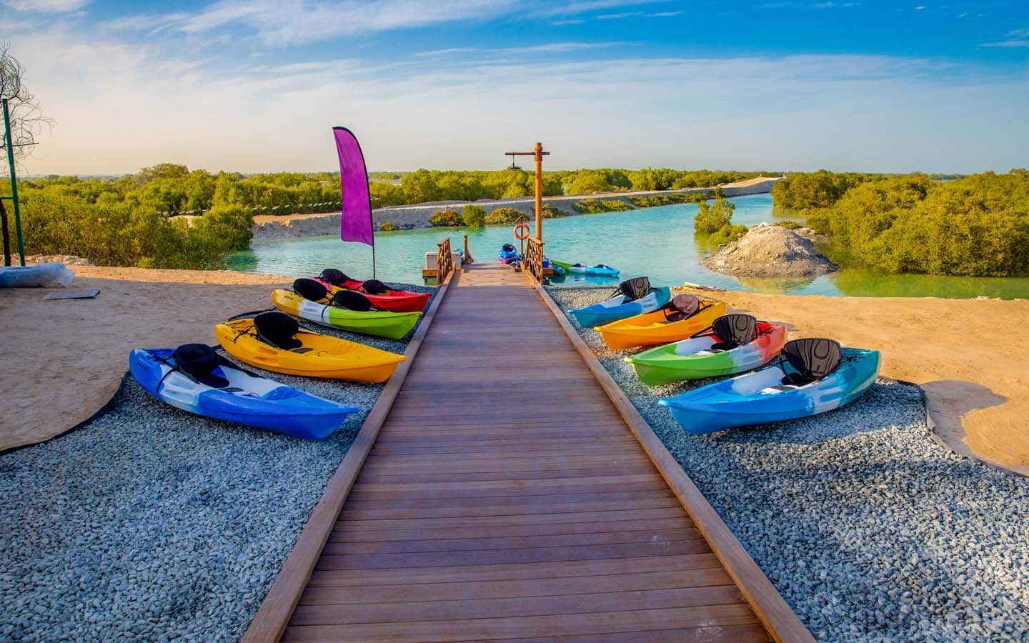 Kayaking in Abu Dhabi: Best Locations, Tips, and What to Expect
